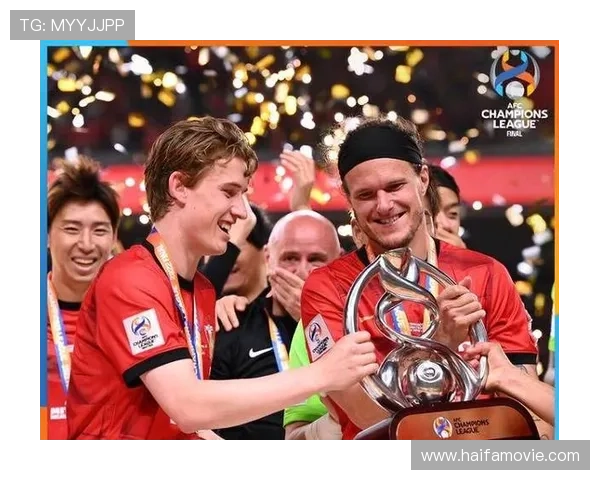 沙尔克中路渗透战术持续提升,展现全新进攻哲学效果明显 沙尔克中路渗透战术持续提升,展现全新进攻哲学效果明显