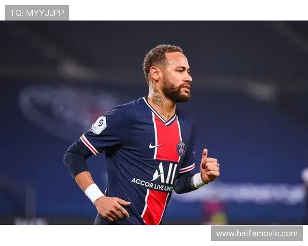 内马尔国家队与俱乐部核心地位构建路径对比分析