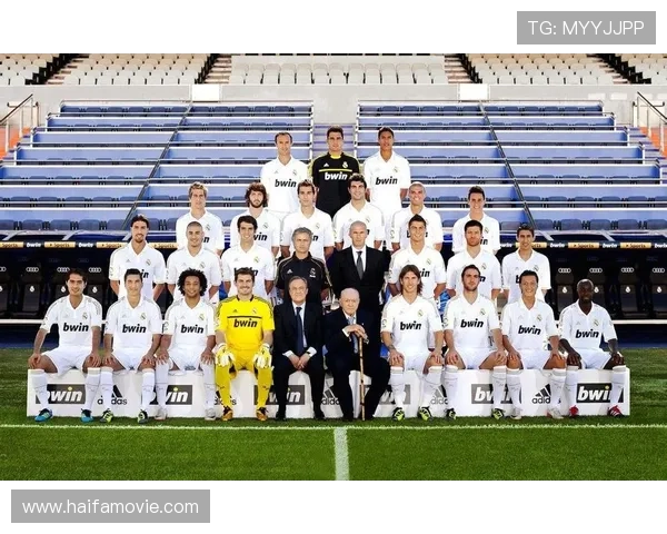 皇马王朝阶段趋势:过渡周期与竞争格局变化逐步显现 皇马王朝阶段趋势:过渡周期与竞争格局变化逐步显现