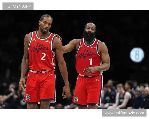 伦纳德利用精准突破提升季后赛关键投篮效率显著拉开对阵强敌差距